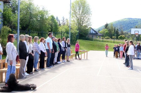 Otvoritev igrišča OŠ Begunje 03 Foto Ljubo Vukelič